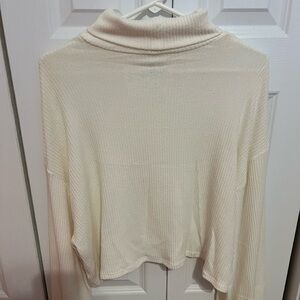 Hollister Cropped Turtle Neck Sweater